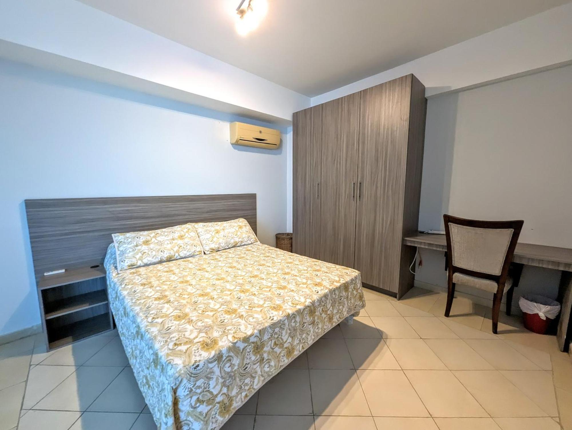 Apartment Yc 3602 L 2br En Av Balboa Panama City